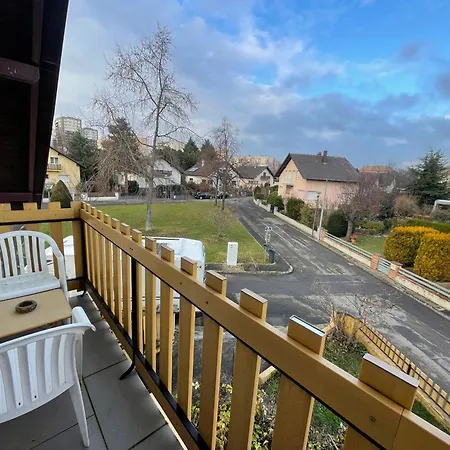 Апартаменты Proche Centre Et Gare- 8 Personnes