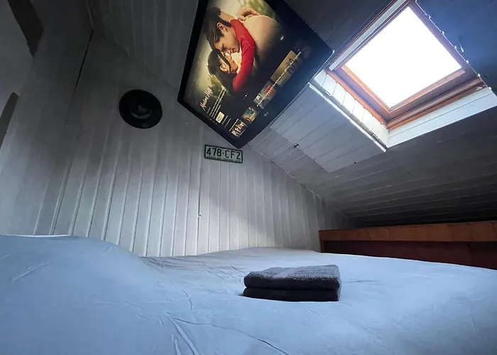 Proche Centre Et Gare- 8 Personnes Апартаменты